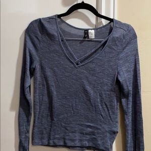 H&M light long sleeve top